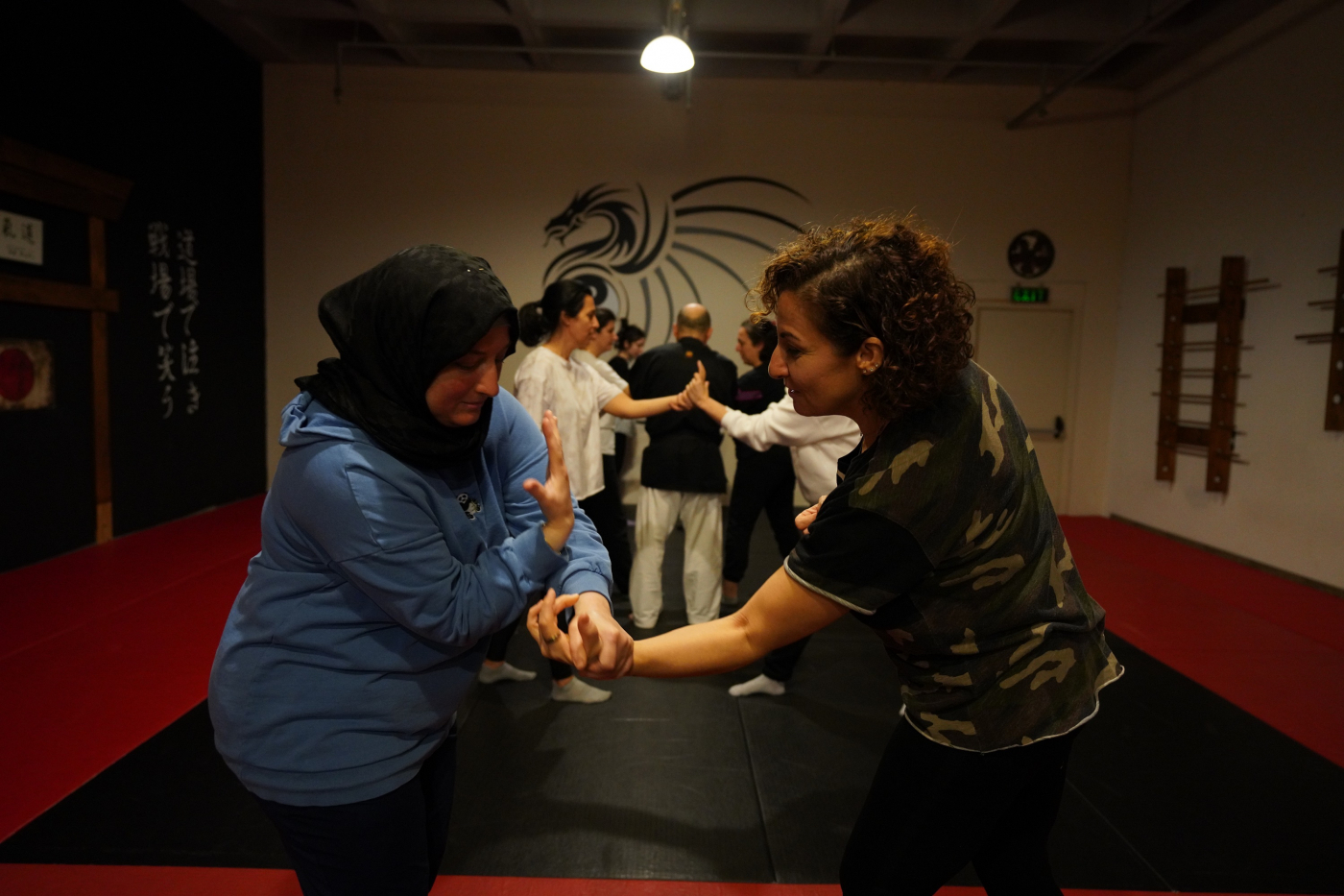 KADINLARA ÖZEL KENDİNİ KORUMA TEKNİKLERİ EĞİTİMİ (5)-i6620bbf3a540f.jpg